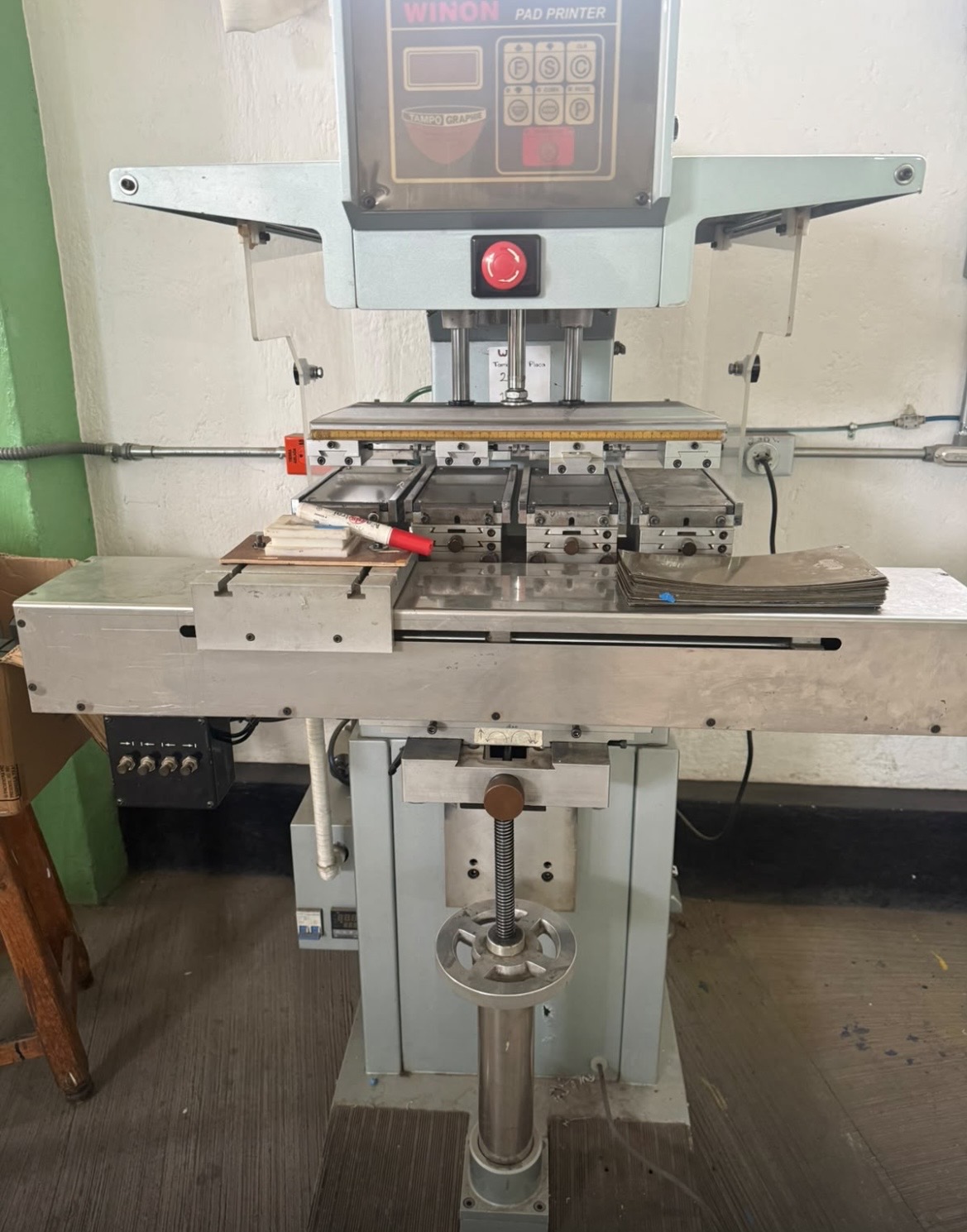 Máquina de tampografía para personalización de productos